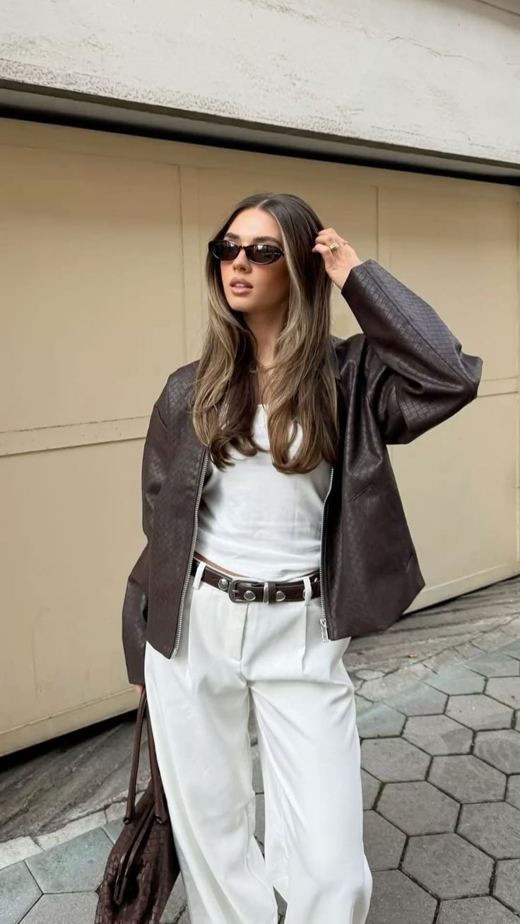 Modern womenswear for effortless everyday styling